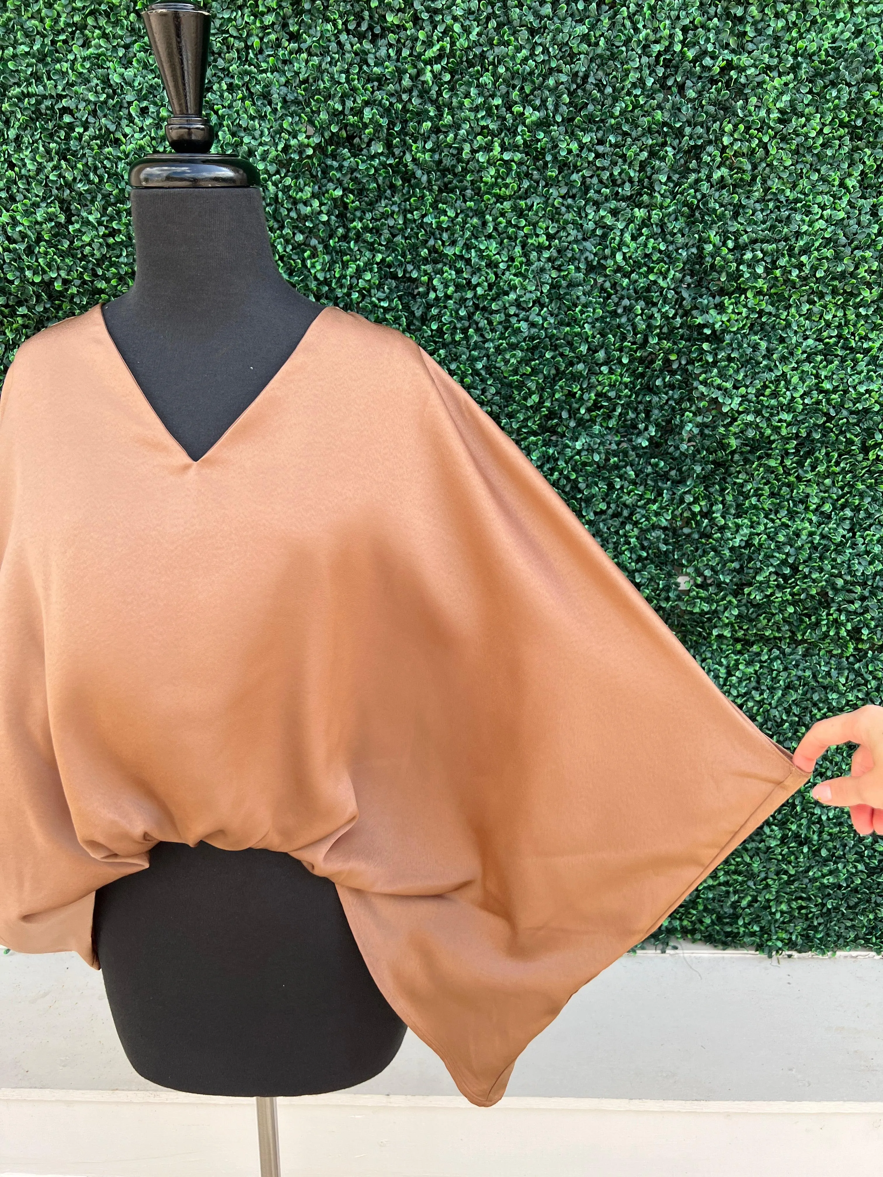 Front Tuck Stain Blouse