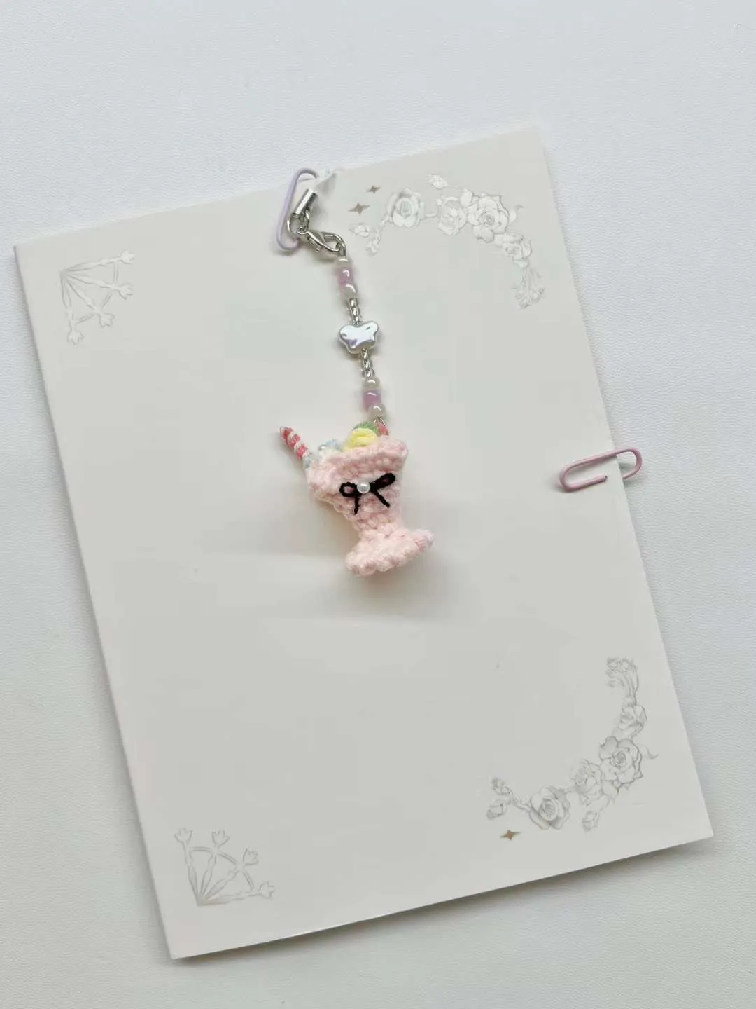 [Hand Knitted] Sugar Frost Cups Phone or Bag Charm