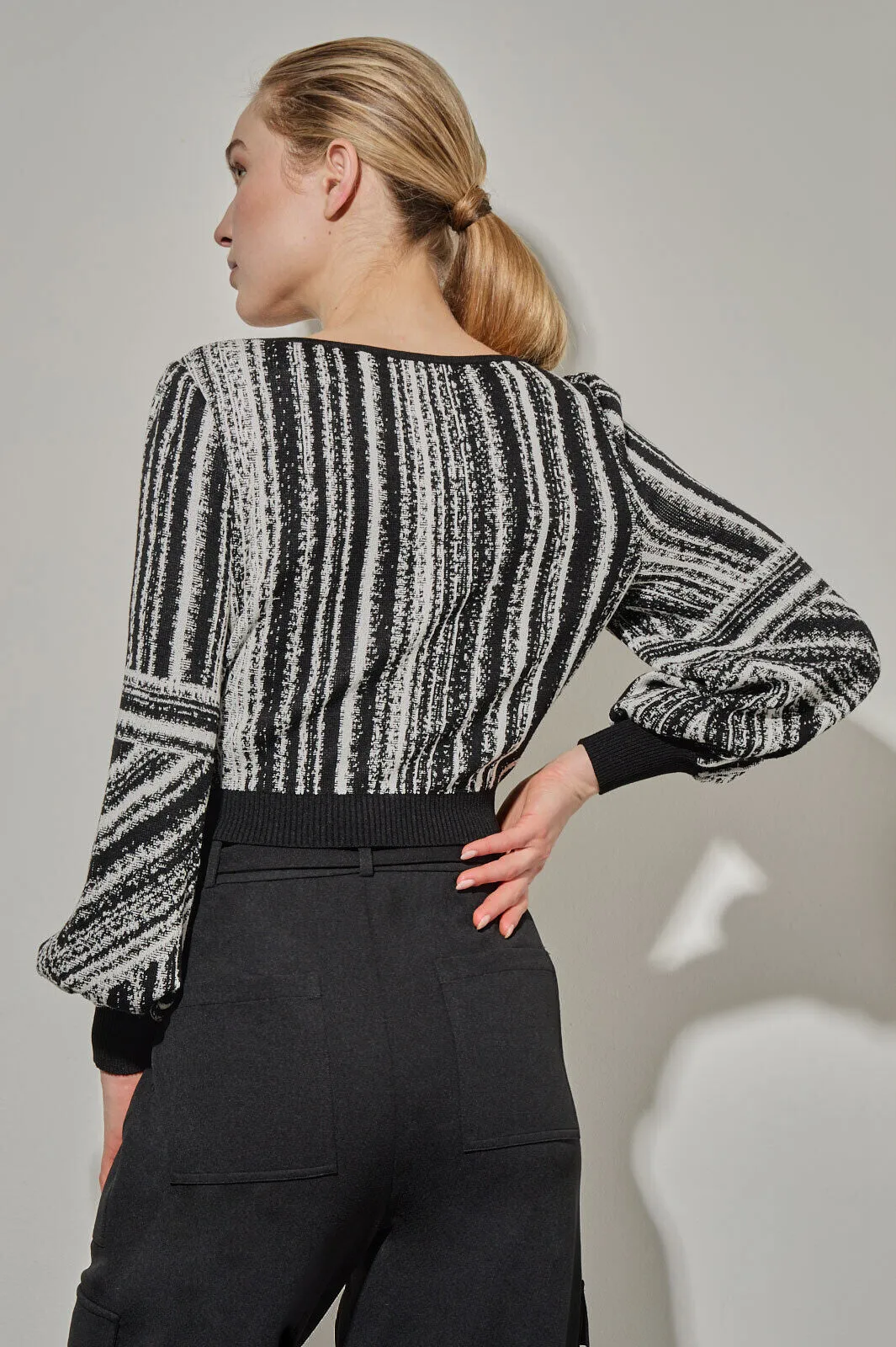Modern Fit Variegated Stripe Soft Knit Crop Top